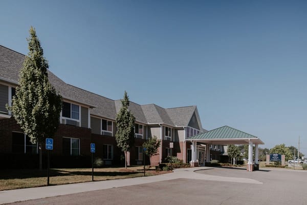 Exterior view of the Belmar Oakland facility entrance