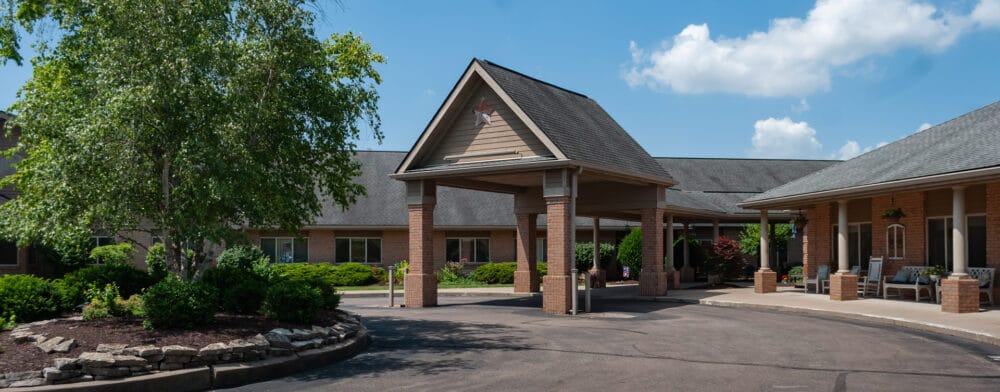 Exterior view of Bickford of Middletown entrance