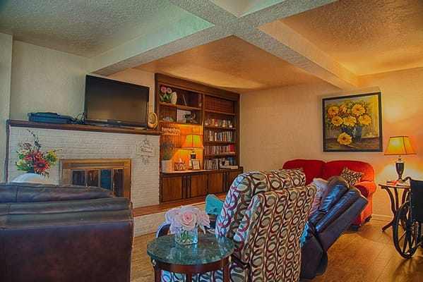 Comfortable common area with seating and decor