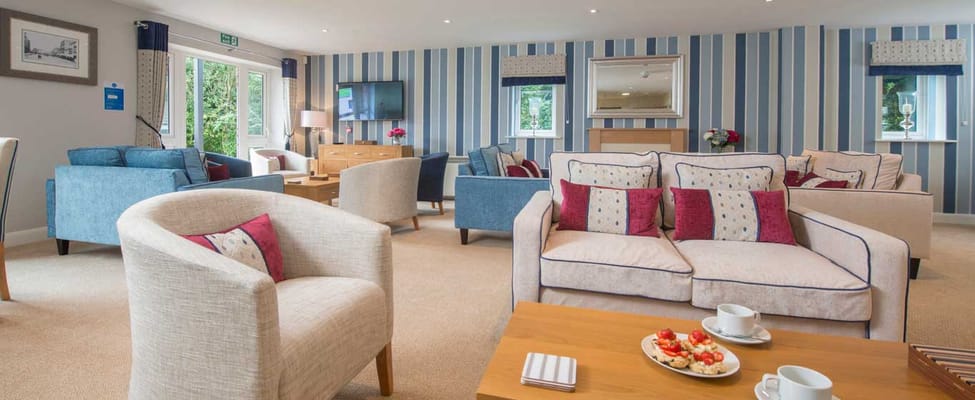 Inviting lounge area with comfortable seating at Chestnut Court