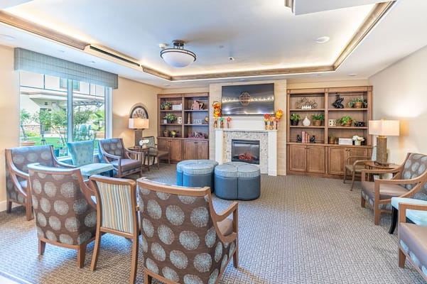 Common area lounge with seating and decor