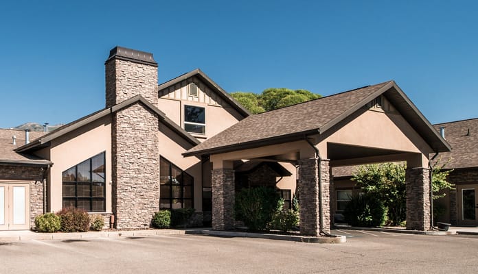 Entrance of Pheasant View Assisted Living facility