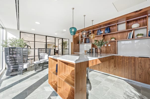 The Vincent — photo 1