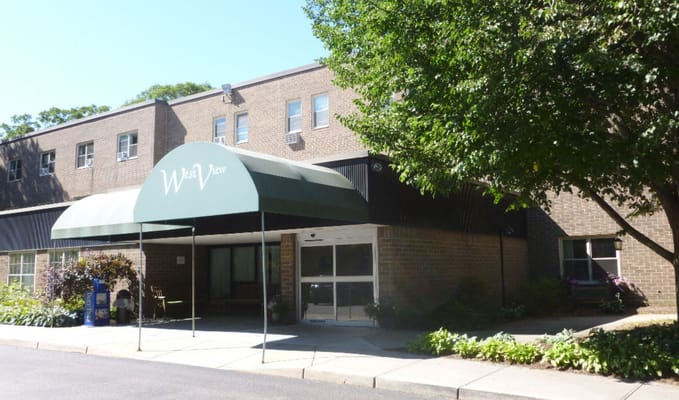 Front entrance of West View Nursing Center