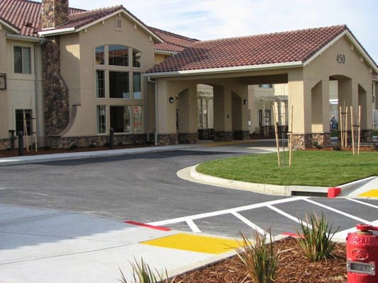 Exterior view of Westmont of Brentwood entrance