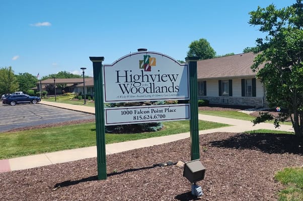 Exterior view of Highview in the Woodlands facility sign