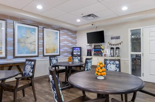Activity room with fruit centerpiece and seating
