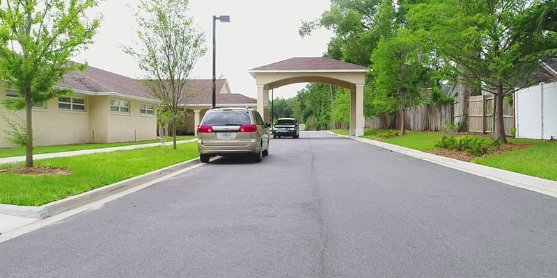 Entrance and driveway of Her Heart Gardens Assisted Living