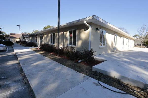 Exterior view of an assisted living facility building