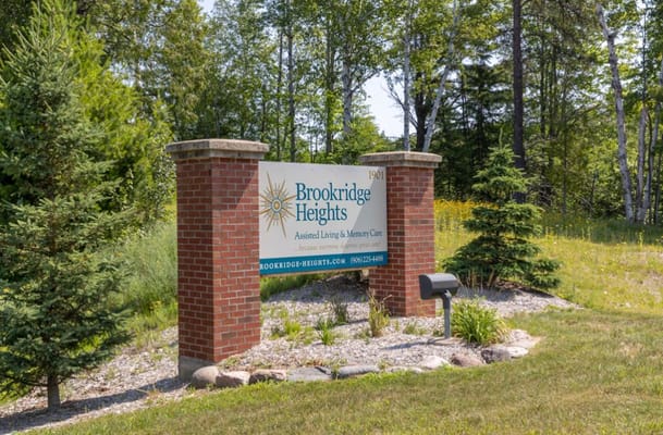 Sign for Brookridge Heights assisted living and memory care facility