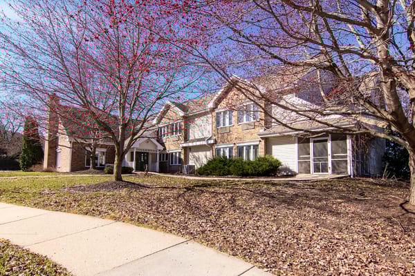 Exterior view of Eden Vista Madison with landscaping