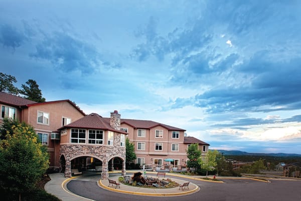 Exterior view of Elk Run Assisted Living facility