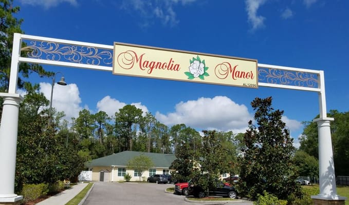 Sign for Magnolia Manor Assisted Living