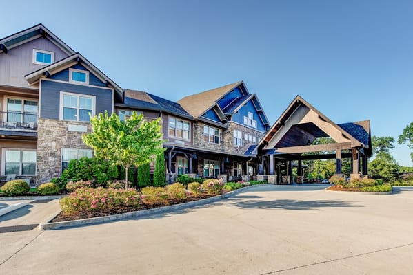 Front view of Northshore Heights senior living facility