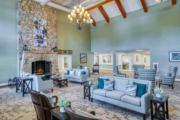 Bright and inviting common area with comfortable seating