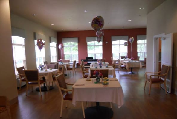 Bright dining room decorated for a celebration