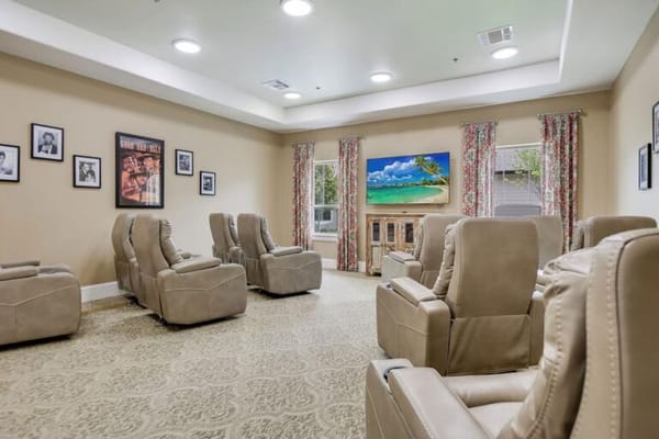 Arabella of Red Oak Senior Living