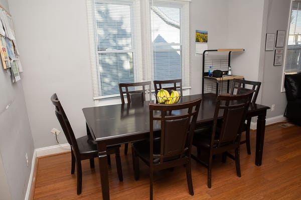 Dining room with a table and chairs