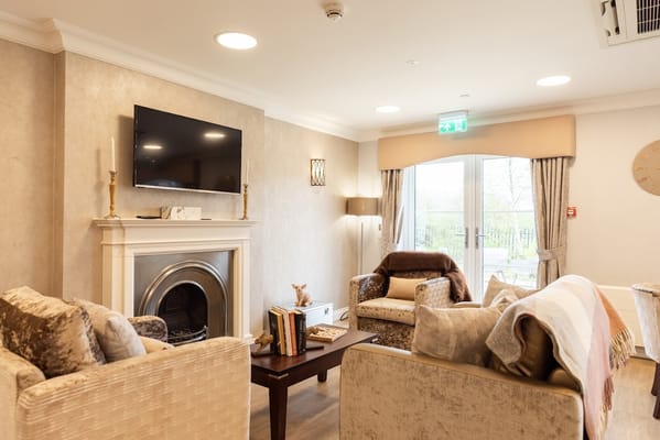 Welcoming common area with comfortable seating