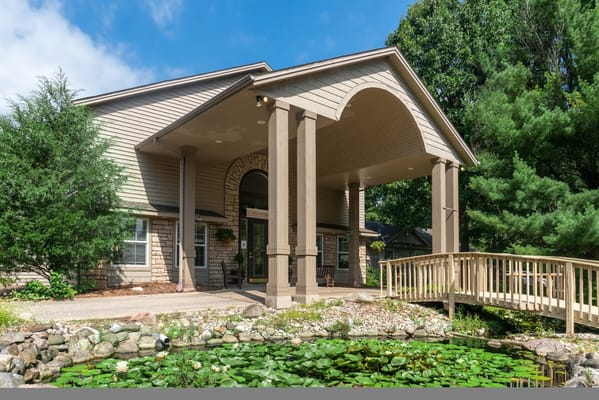 Exterior view of a welcoming assisted living facility