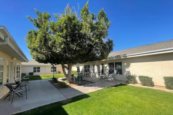 Avista Senior Living Apache Junction