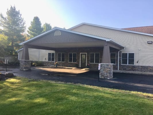 Exterior view of Courtyard Manor of Fenton