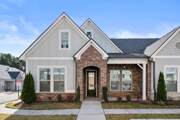 Front view of the entrance to The Mansions at Gwinnett Park