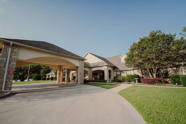 Entrance of Eagle Crest Villa Senior Living facility