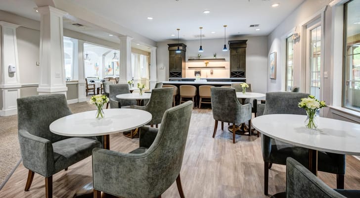 Bright and inviting common area with seating