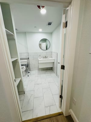 Bright, clean bathroom with modern fixtures