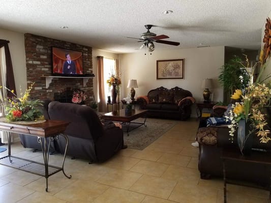 Cozy sitting area with comfortable furniture and decor