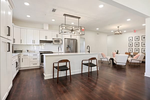 Peristyle Residences – Old Metairie Gardens