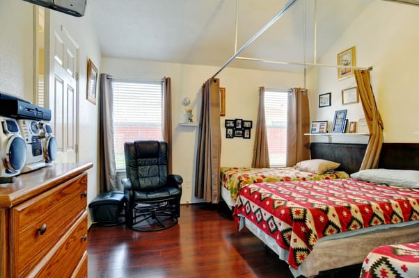 Cozy private resident room with two beds