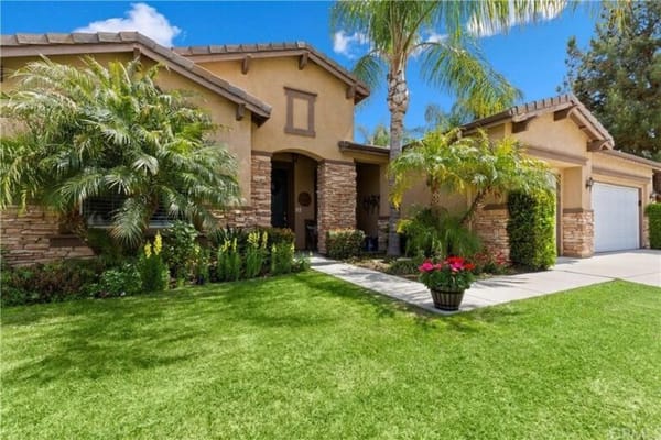 Cathy’s Cottage – Assisted Living and Memory Care