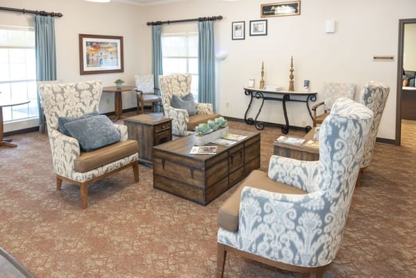 Cozy common area with comfortable seating