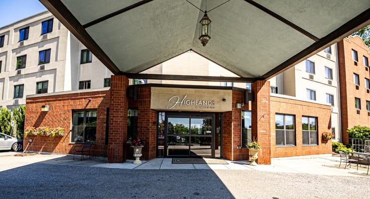 Entrance of Highlands on the East Side facility