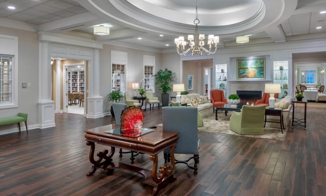 Bright and welcoming common area with seating arrangements