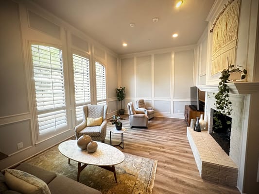 Cozy common area with comfortable seating and decor