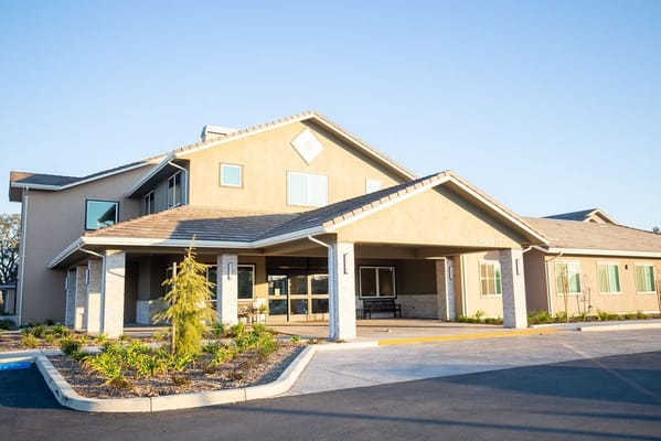 Exterior view of Belmare Senior Living facility
