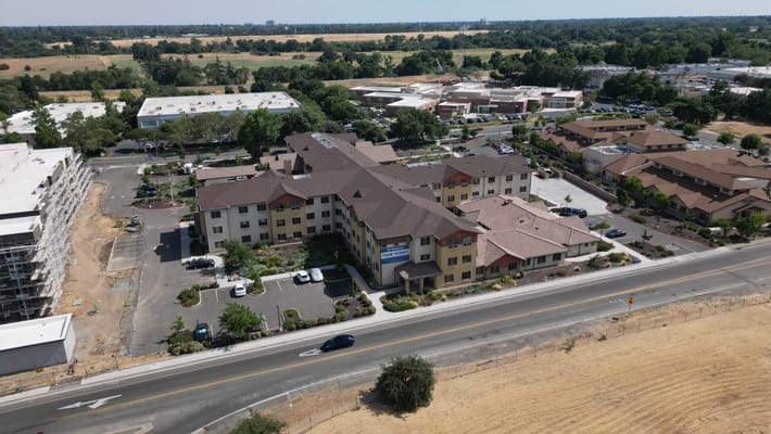 The Woodlake Senior Living — photo 15