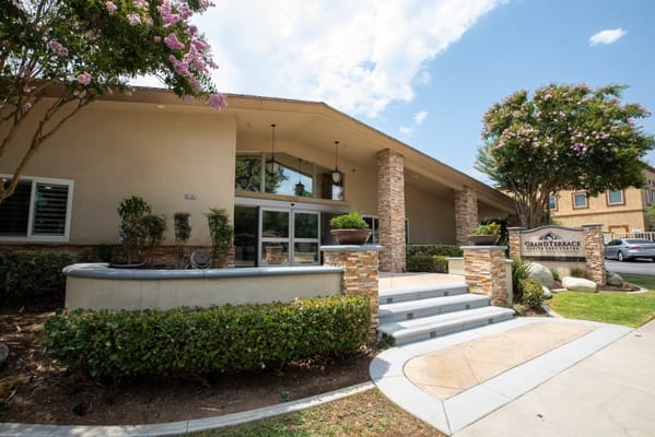 Exterior view of Grand Terrace Health Care Center entrance