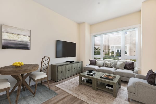 The Rose Schnitzer Manor at Cedar Sinai Park