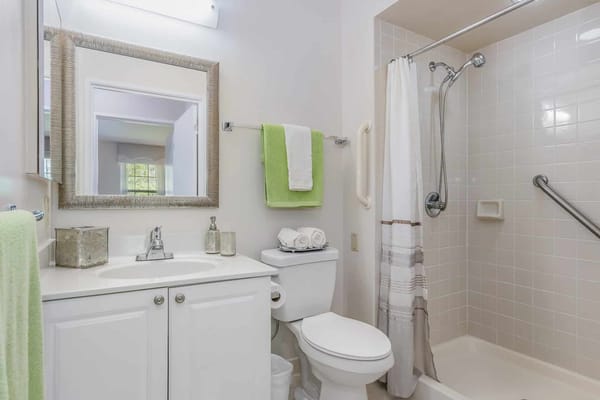 Oakmont Livonia Senior Community