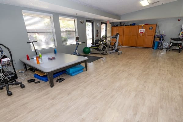 Rehabilitation exercise area with fitness equipment
