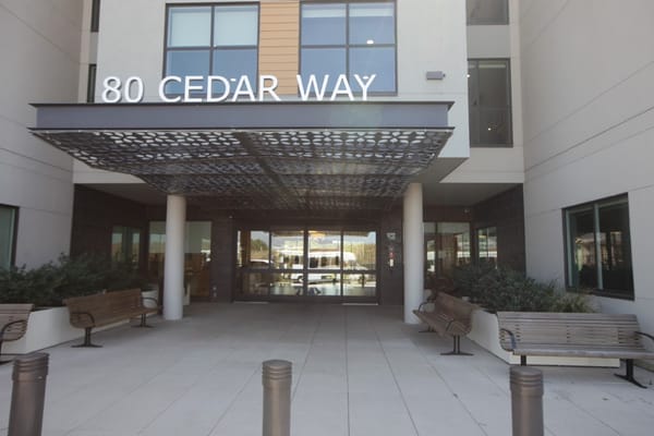 Entrance to Ivy Park at Milpitas facilities with landscaping