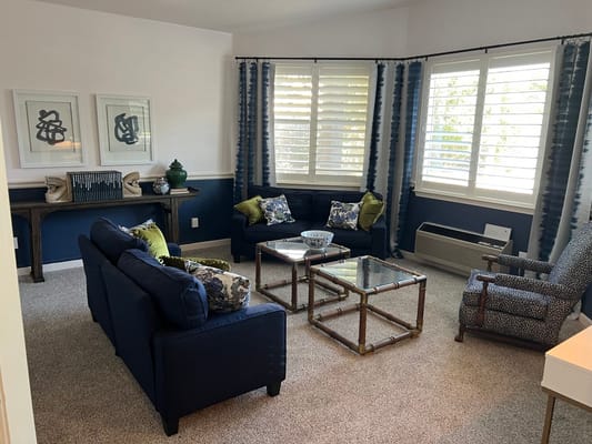 Cozy common area with seating and decor