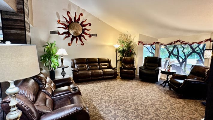 A cozy common area with comfortable seating