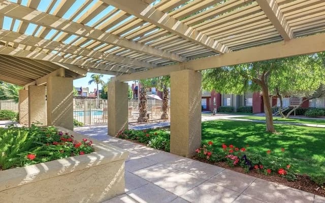 Eastridge Apartments