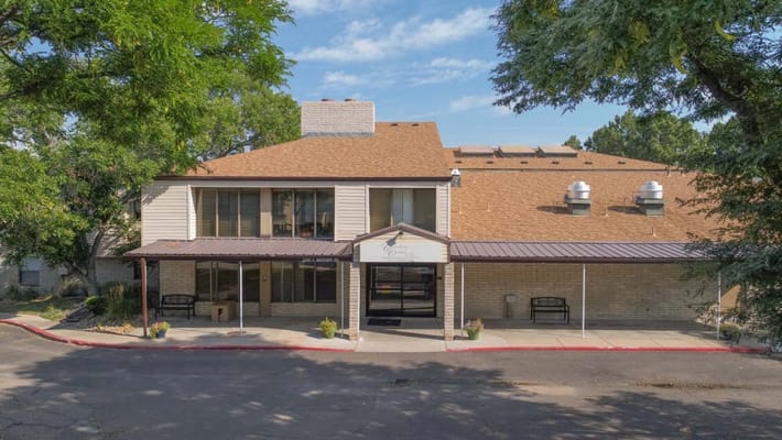 Exterior view of Frontier Valley Independent and Assisted Living