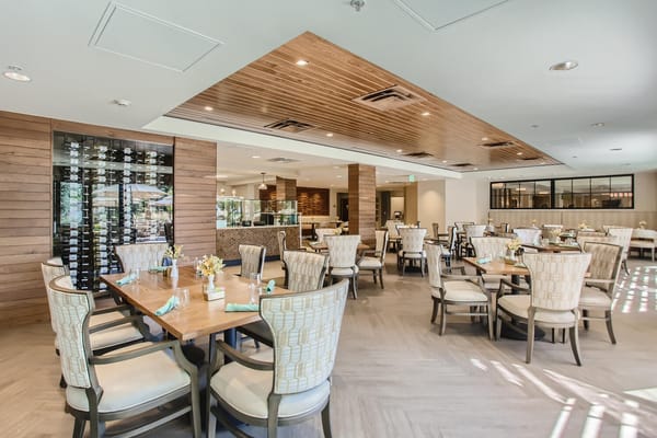 Bright dining room with elegant tables and chairs